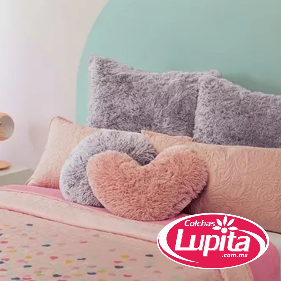 COJIN EVEREST CORAZON ROSA (Vianney)